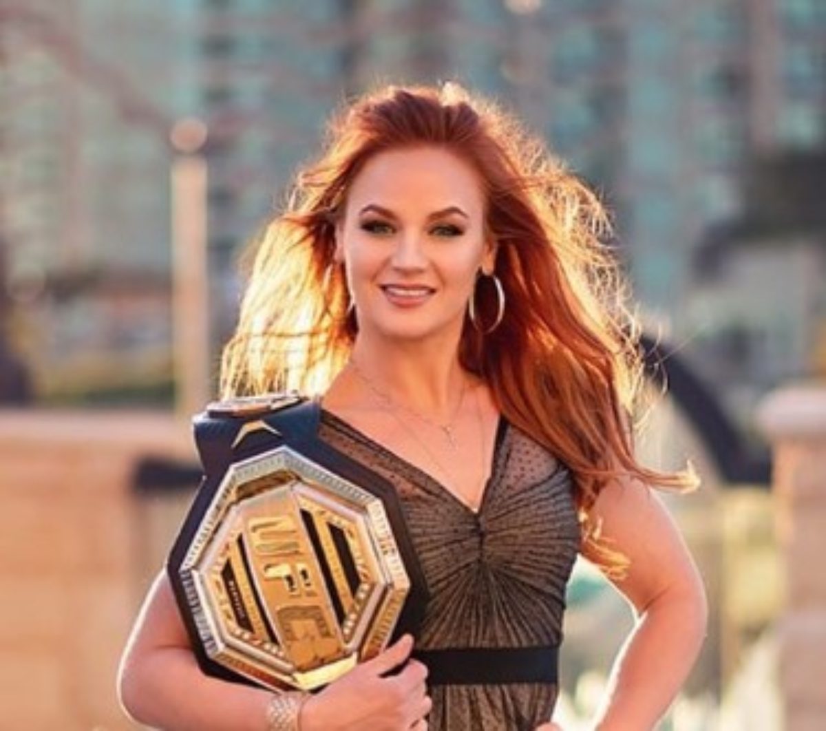 Best female MMA fighters Beauty with Strength Hamrokhelkud