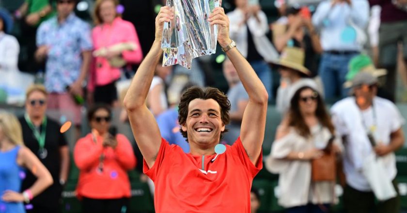Fritz ends Nadal win streak to lift Indian Wells title