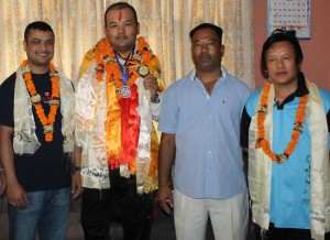 Simon wins Bronze in Germany