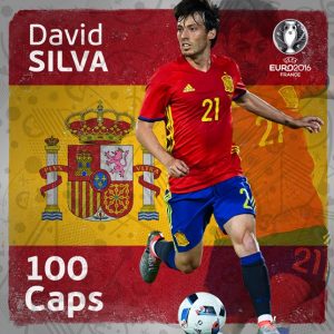 स्पेनका डेभिड सिल्भा । 