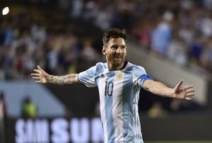 messi scores hatrick against Panama