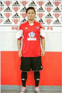 ह्युम युनाइटेड एफसीसँगको सम्झौतापछि नेपाली मिडफिल्डर जगजित श्रेष्ठ । 