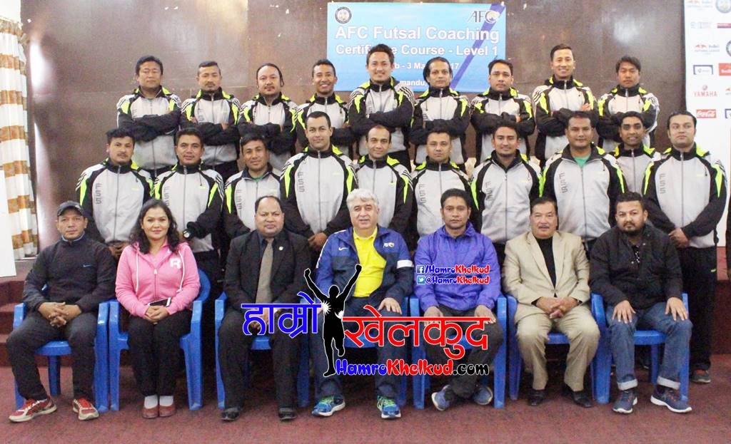 group-photo Futsal Coach