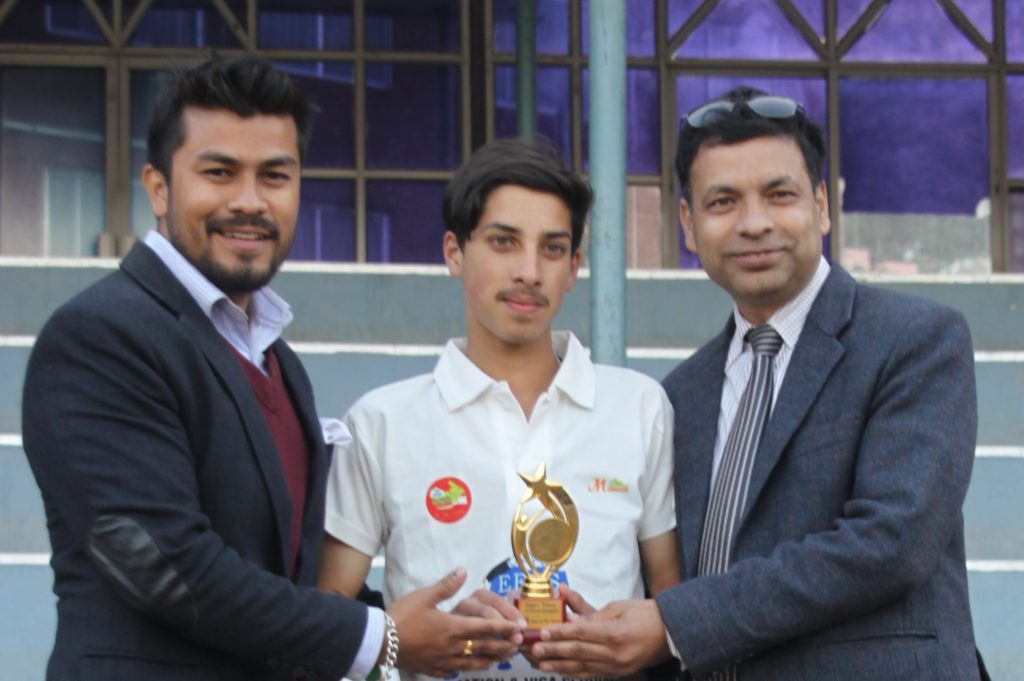 subash-pradhan-and-jay-ram-aryal-with-mom-half